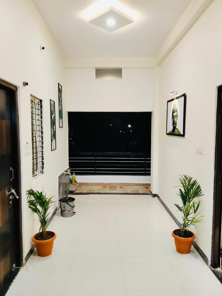 Ap Suite - By Ap Villa'S And Resort'S Ujjain Eksteriør bilde